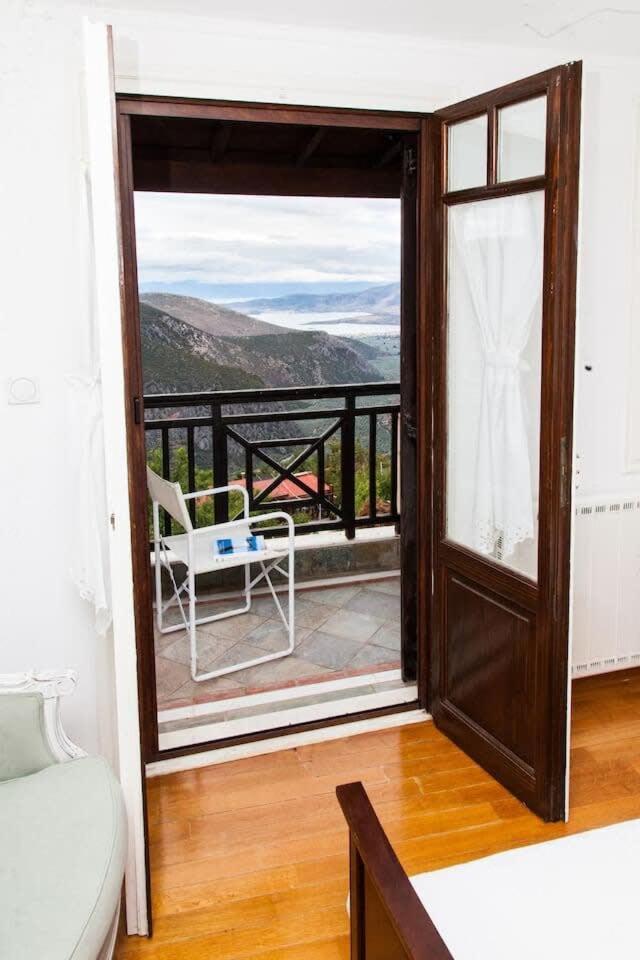 Apollon Stone Villa In Delphi With Breathtaking Views Extérieur photo